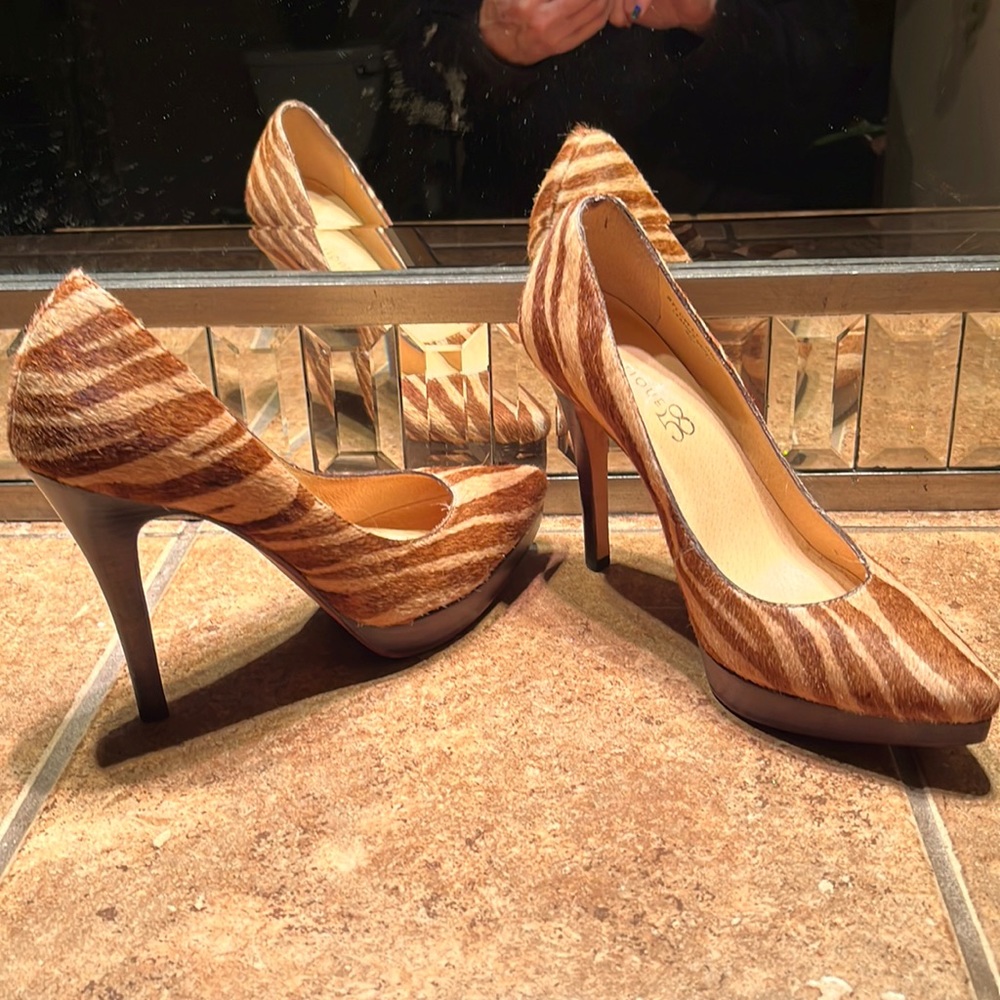 Tiger Stripe Cow Hair Pumps